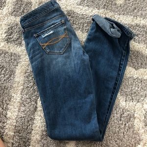 a&f boyfriend jeans